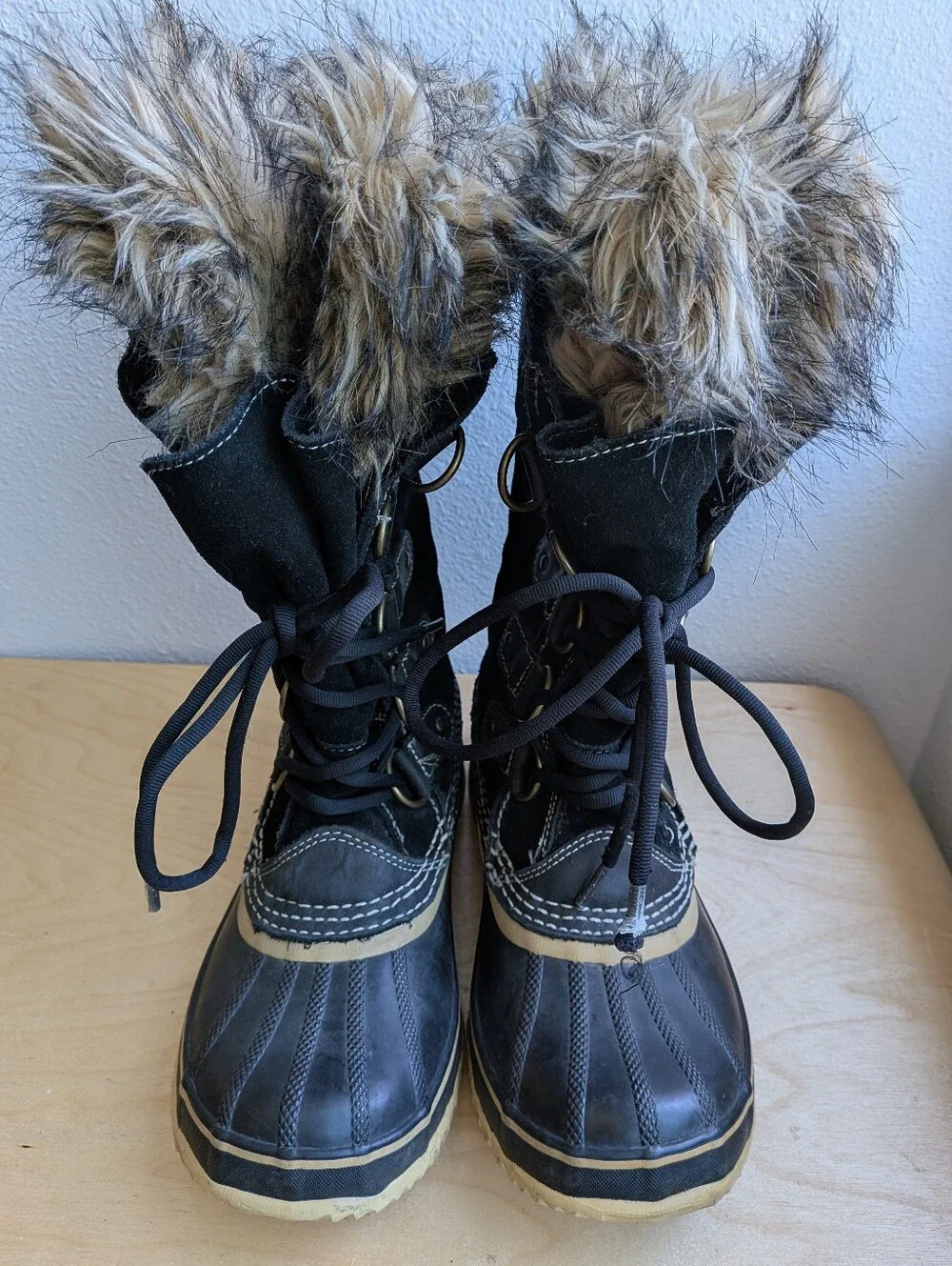 Sorel Joan of Arctic Waterproof Winter Boots Black Faux Fur Trim Women's Size 7